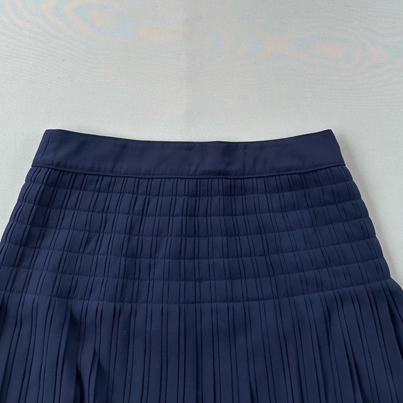 5 for $40 J.crew Pleated Skirt Women Size 10 Navy - Picture 3 of 7